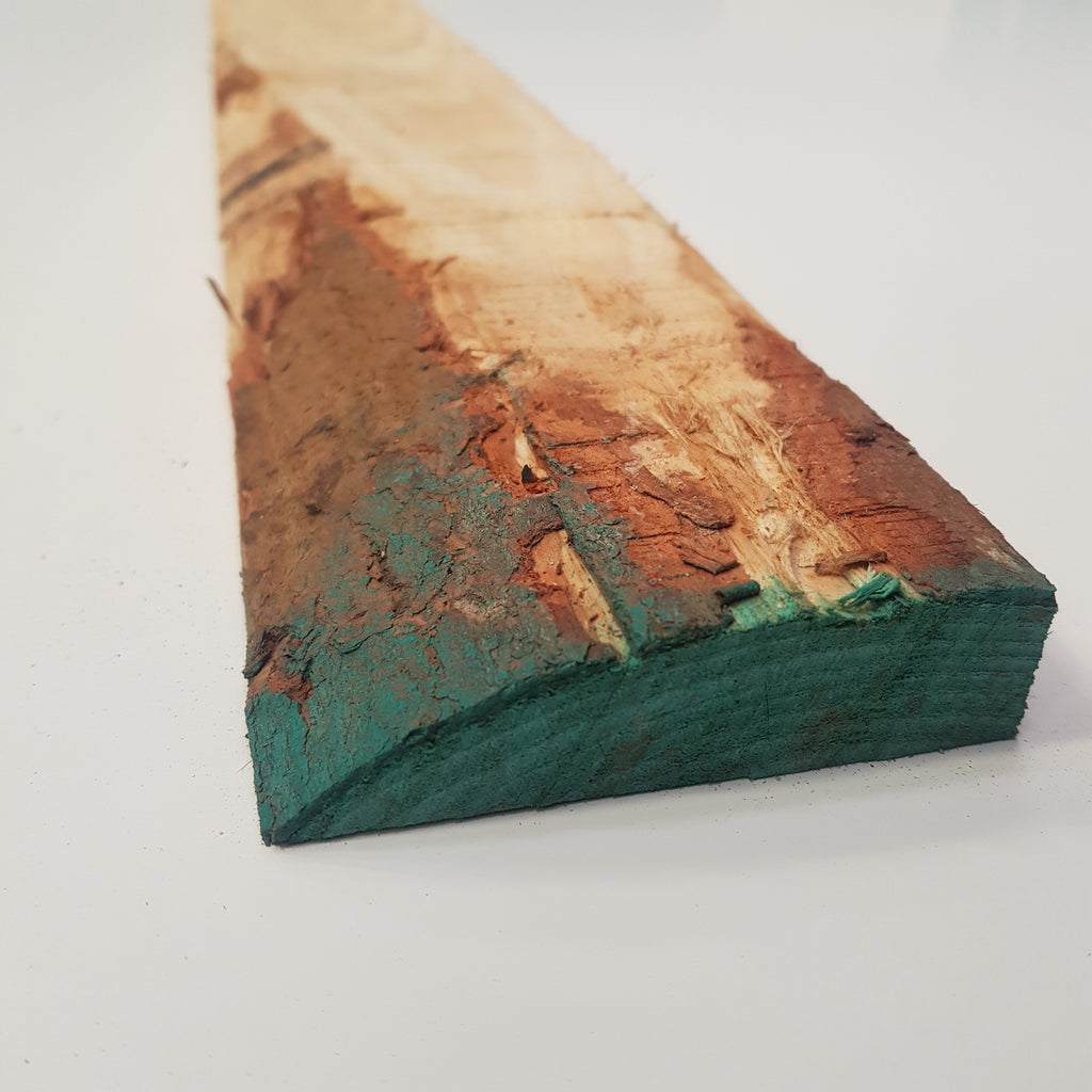 TAPA DE PINO CANTEADA 1X4 X 3.20